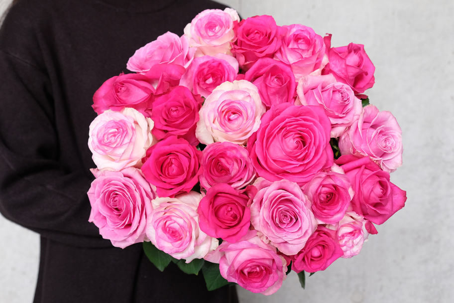 セキララ ゼクシィ「バラの花言葉！花束を贈る前に知りたい色別・本数の花言葉」
