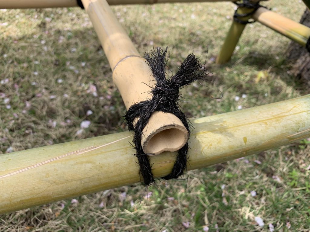 第十一話 ロープワーク 庭の中の人 花毎 はなごと