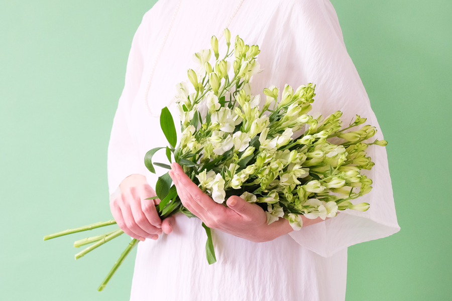 第三十五話　穀雨の花あしらい「アルストロメリア」