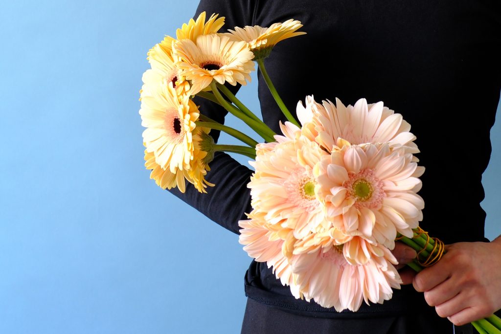 第四十六話　清明の花あしらい「ガーベラ」